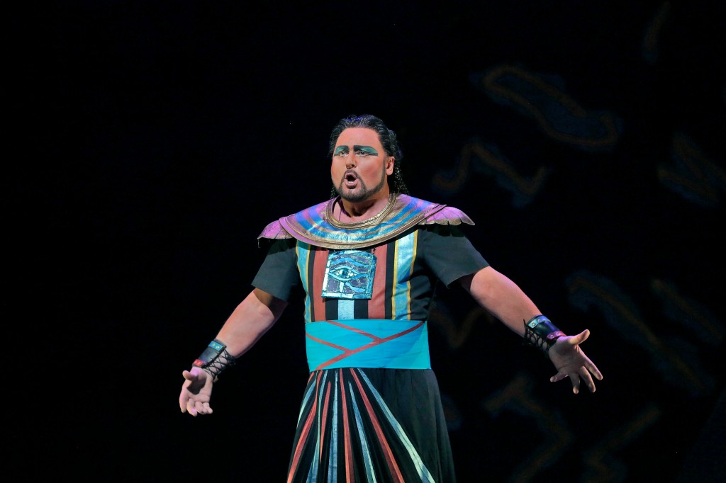 Tenor Walter Fraccaro as Radames. Photo by Ken Howard.