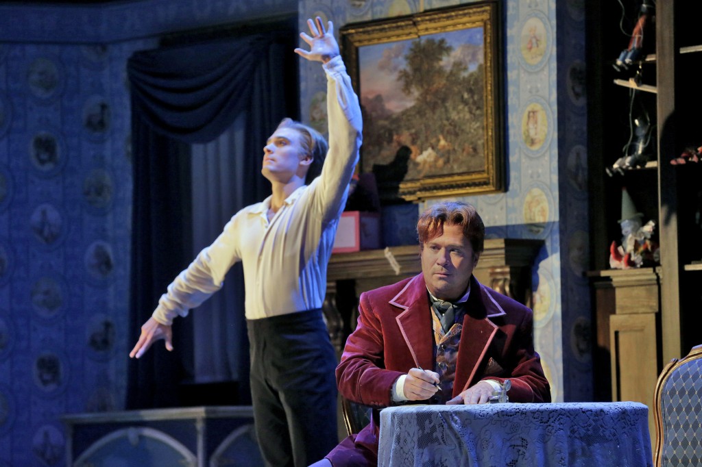 Reed Luplau as Bosie and David Daniels as Oscar Wilde. Photo by Ken Howard.